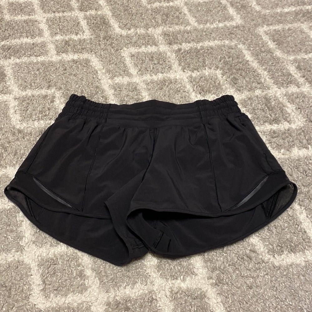 Hotty Hot High-Rise Lined Short 2.5”